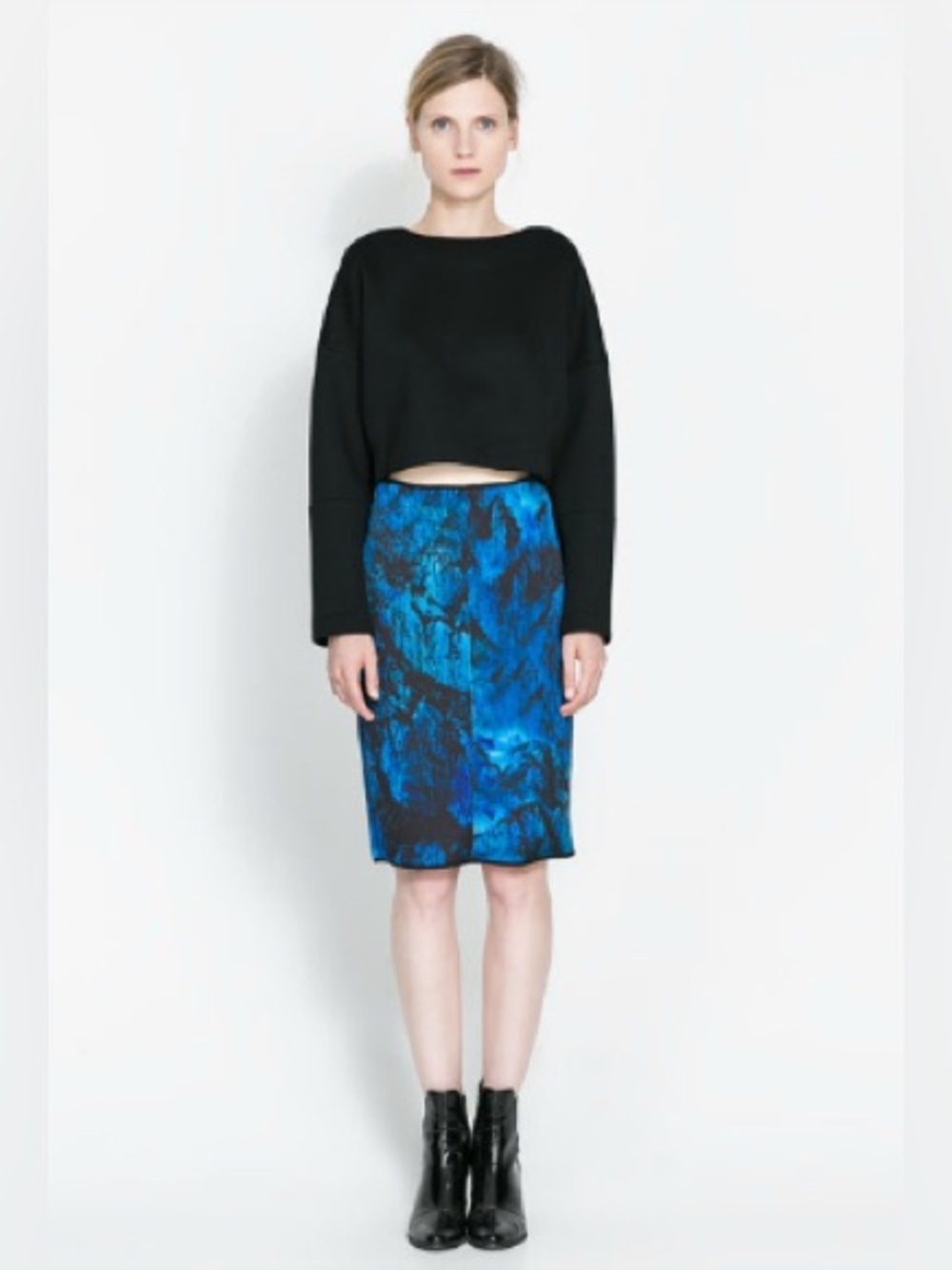 Zara Printed Neoprene Pencil Skirt